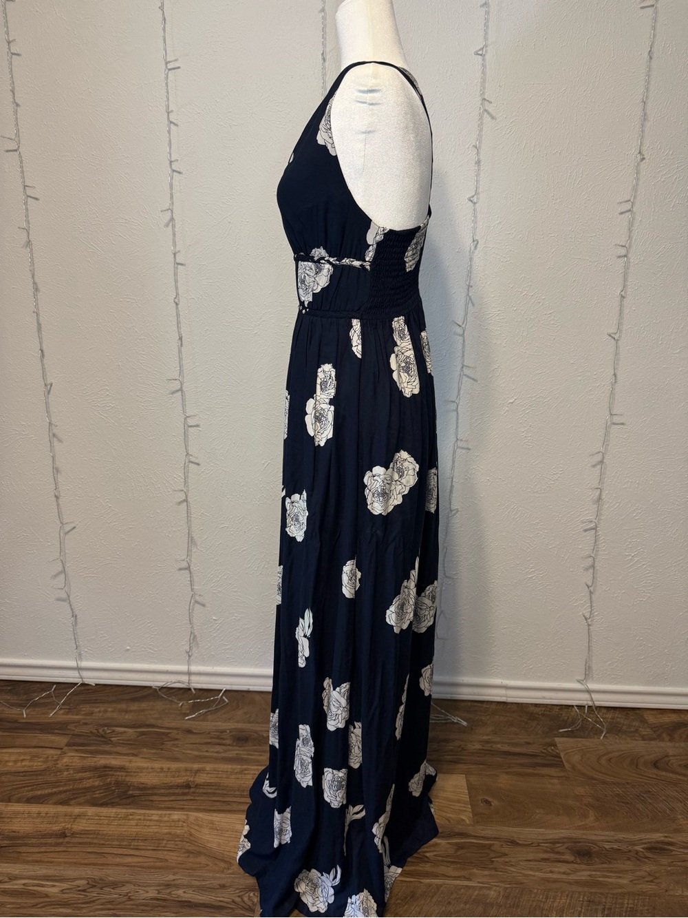 Japna Navy Maxi Dress with Floral Print - Picture 4 of 8